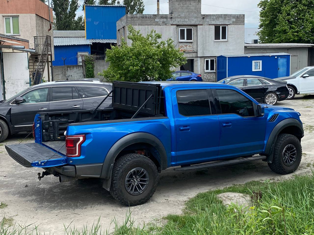 Three-section folding power pickup truck body cover